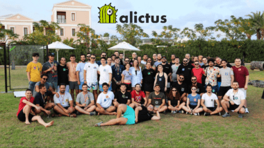 A photo of Alictus team under the Alictus logo